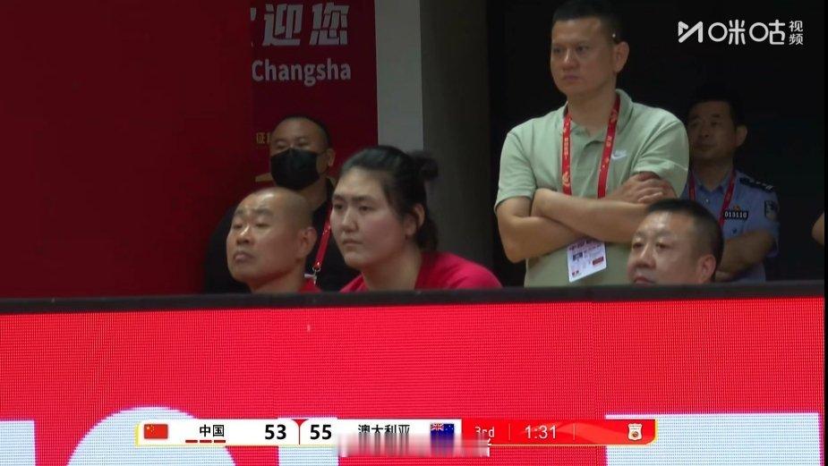 现在女篮打世界强队的难点。。。。。。现在世界上的强队都是很成熟的球队，知道自己的
