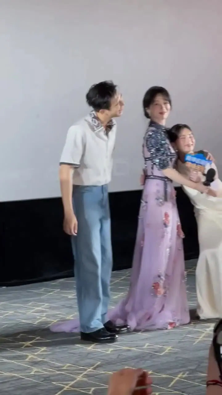 欢乐四人行～