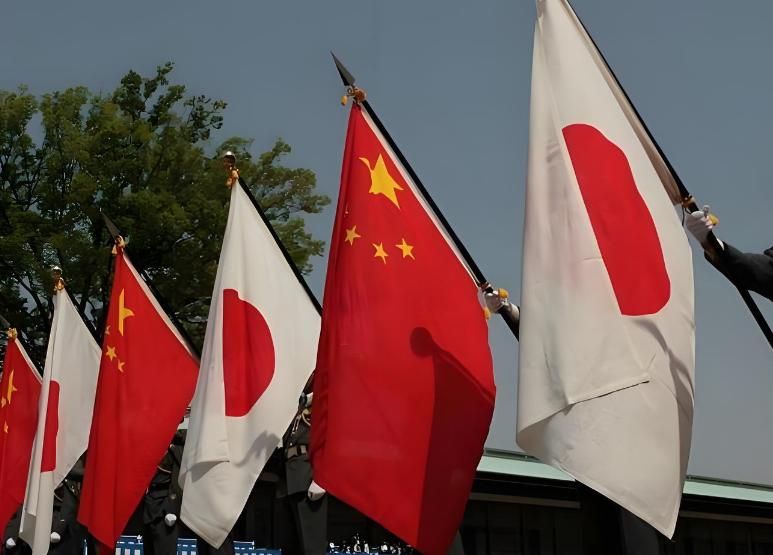 现在是解决千百年来日本对中国威胁的最好时机，机会稍纵即逝！

先回顾一下历史，从