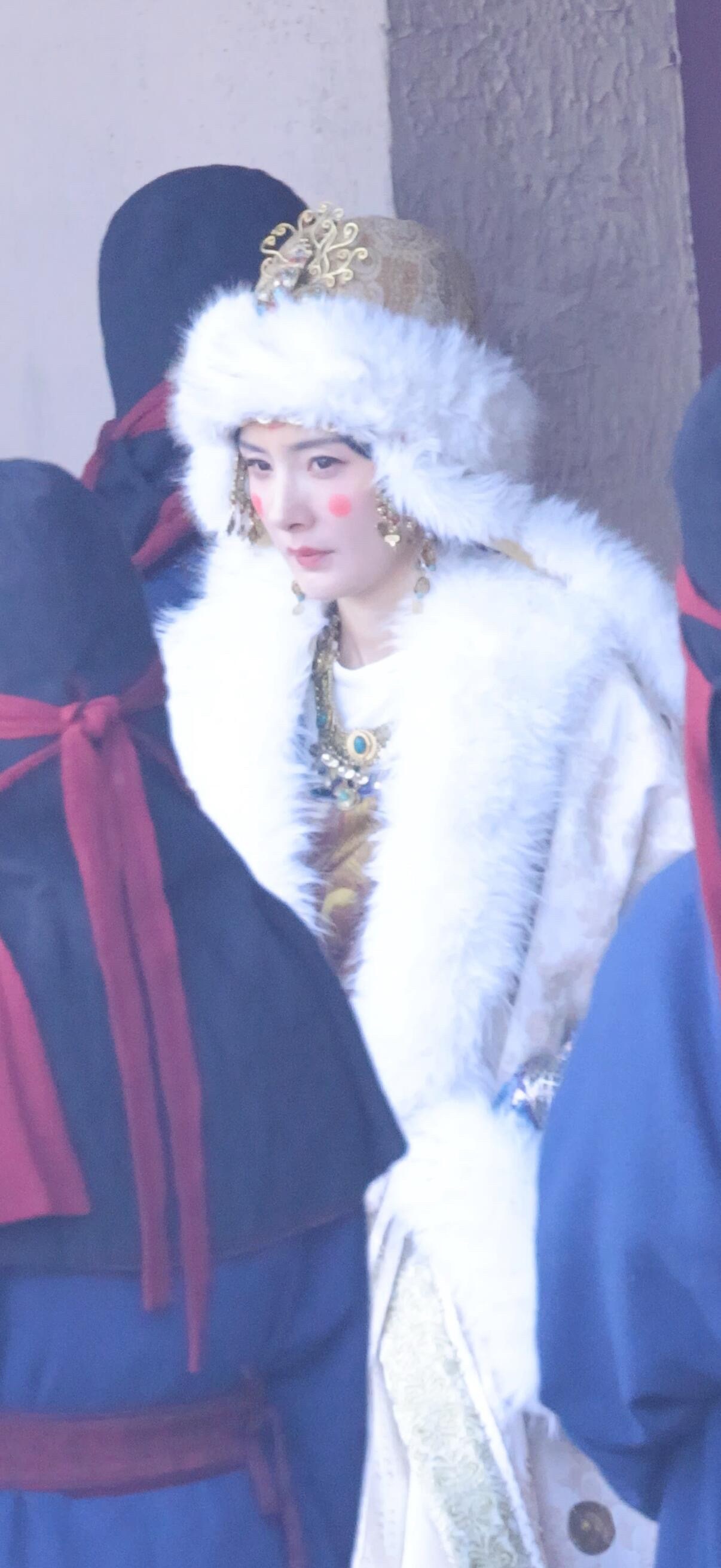 呀！雪娃娃浙江最近的天气要把俺太后热化了