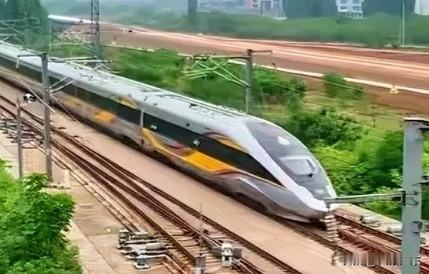 粤东最后一个通高铁的县会是哪个？目前，粤东已开通四条高铁，分别为厦深高铁、广汕高
