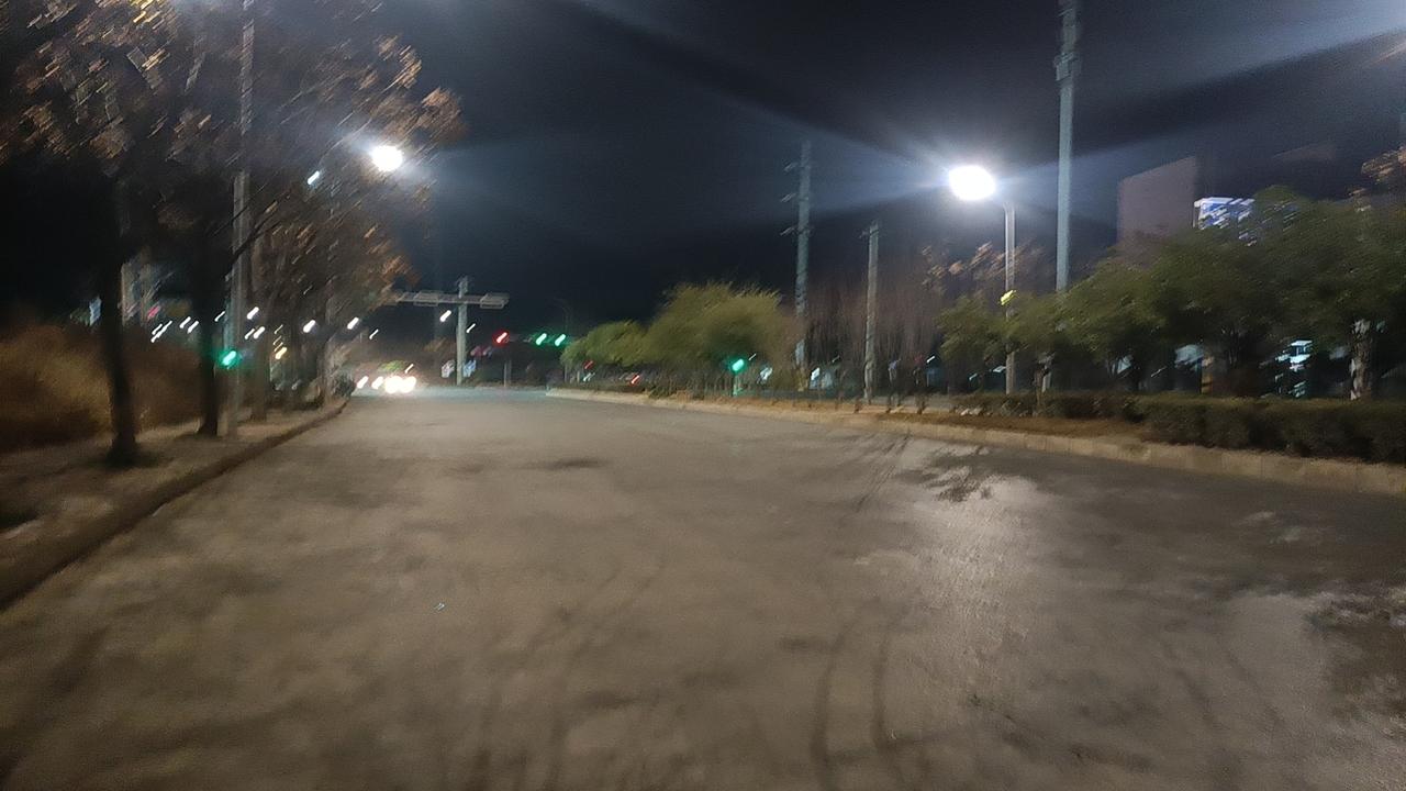 其实，美国的军事外交，从来都不是孤立存在的。它像一面镜子，折射出全球格局的变迁，