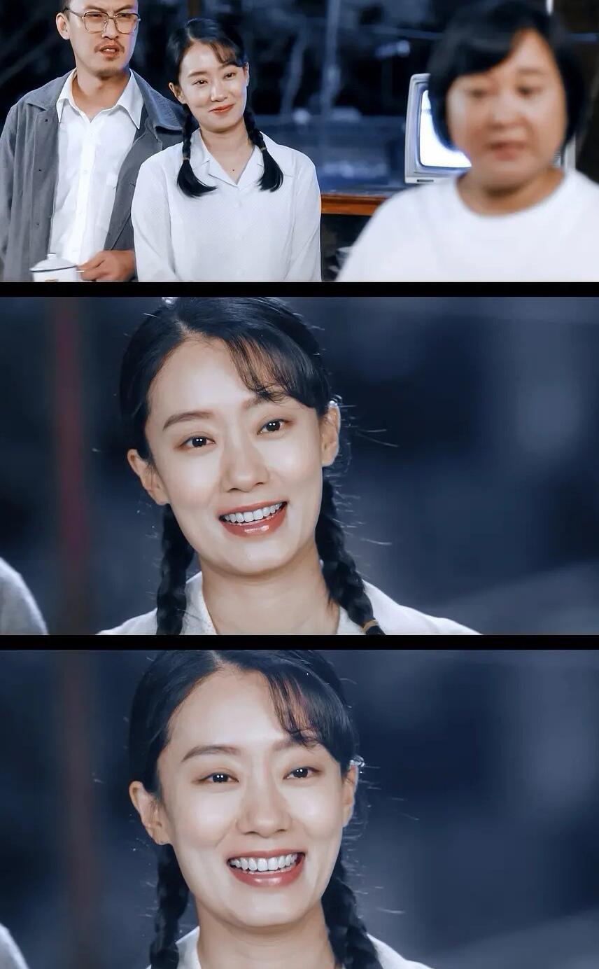 张小斐妈妈变女强人谁能不惊叹张小斐的角色反差！昔日柔软动人的李焕英深入人心，新作