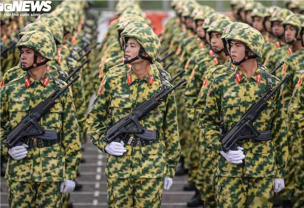 越南将在9·2国庆阅兵中亮相的数码迷彩服。 ​​​