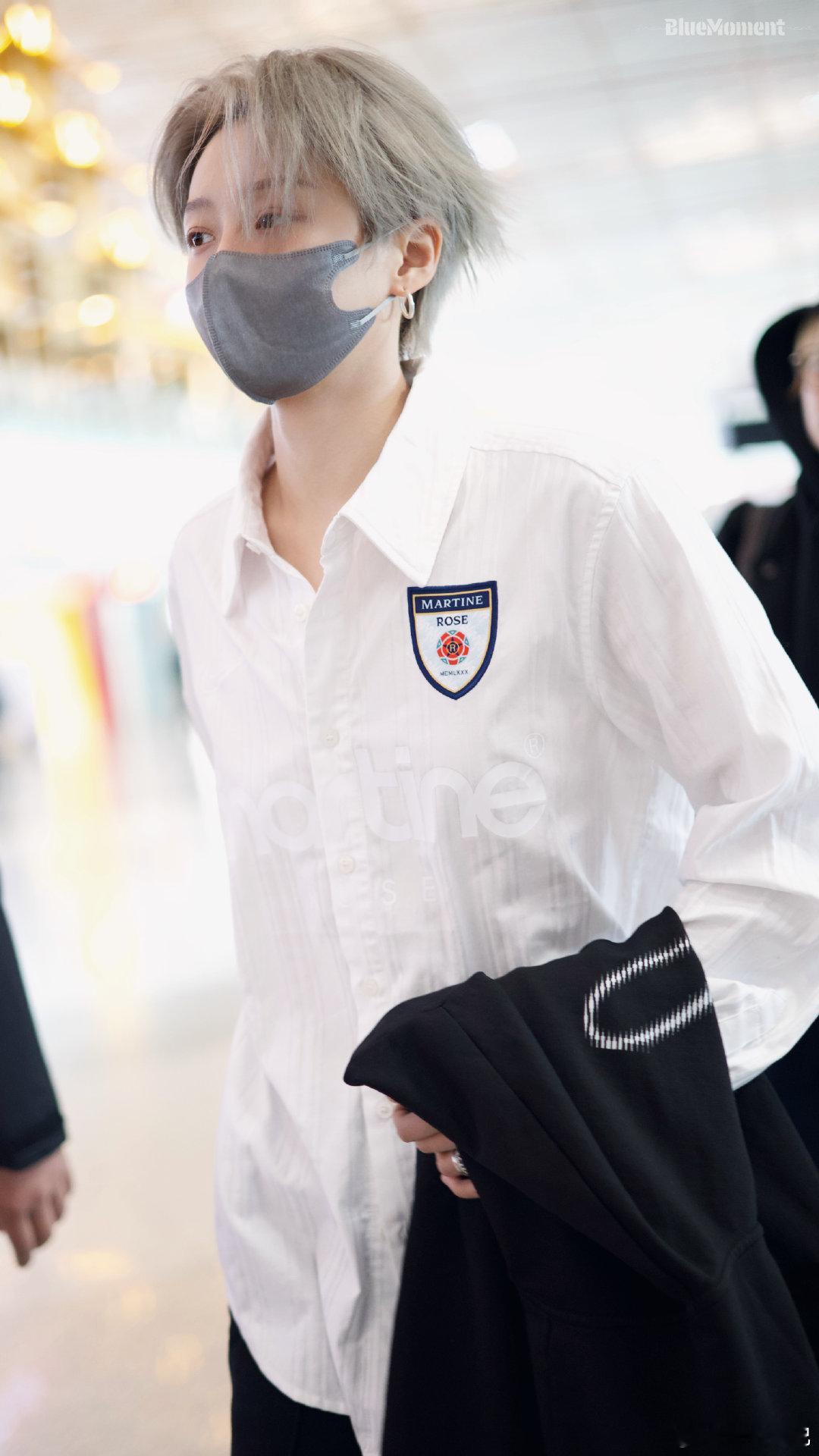 刘雨昕[超话] 刘雨昕你好星期六你好星期六期待刘雨昕的表现！有没有可能听到新歌片