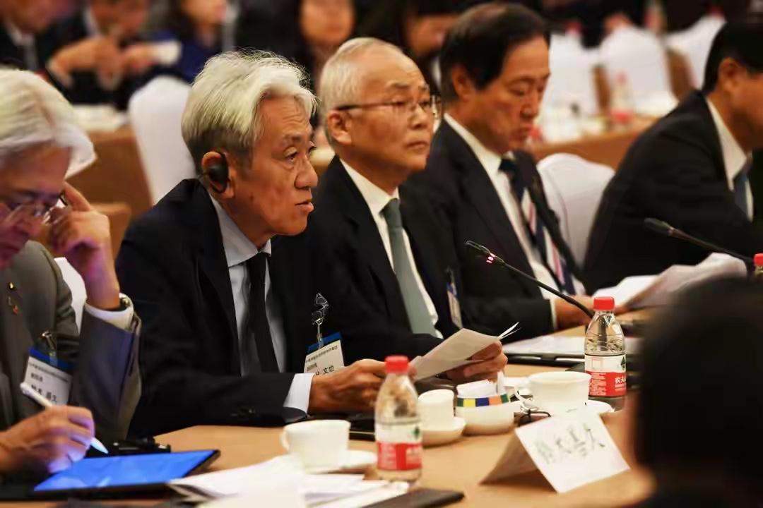 日本突然转变访华策略，计划将小规模高频交流变为常态！5月10日，日中经济协会对外