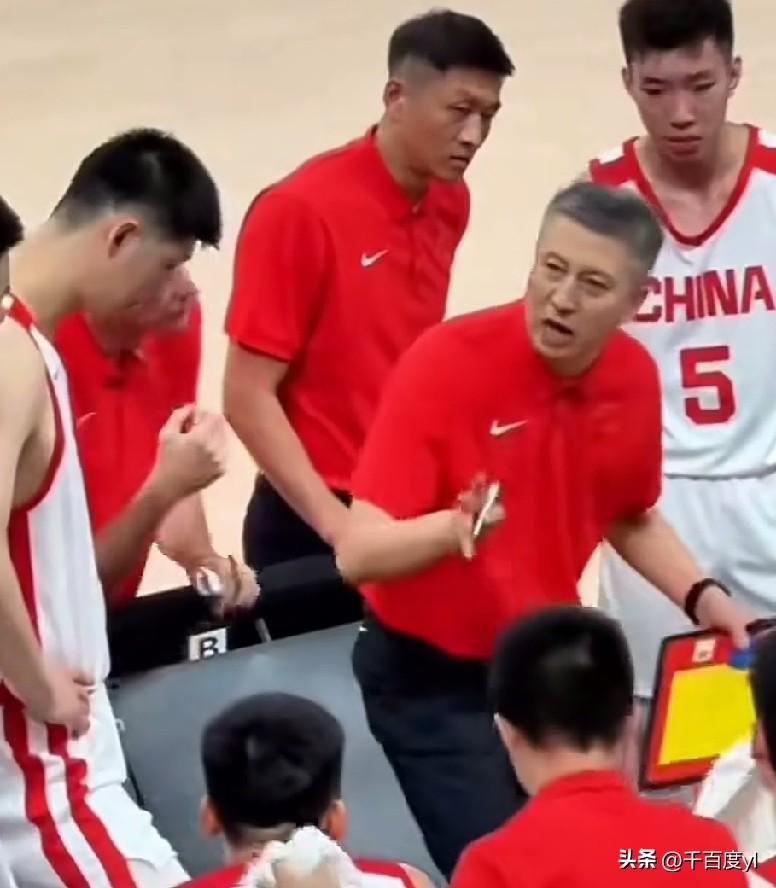 中国男篮与荷兰男篮的热身赛于北京时间6月23日晚结束，本场赵继伟、胡金秋、崔永熙