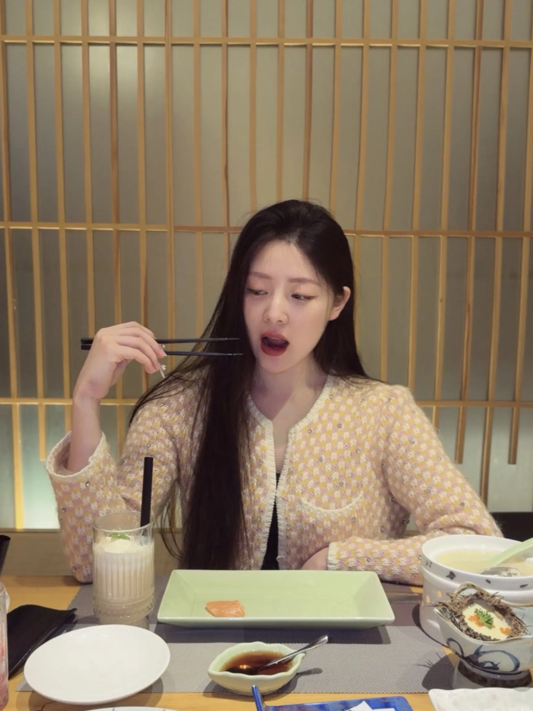 如果我们几经转折 结局一样不动 也才算无悔这分合