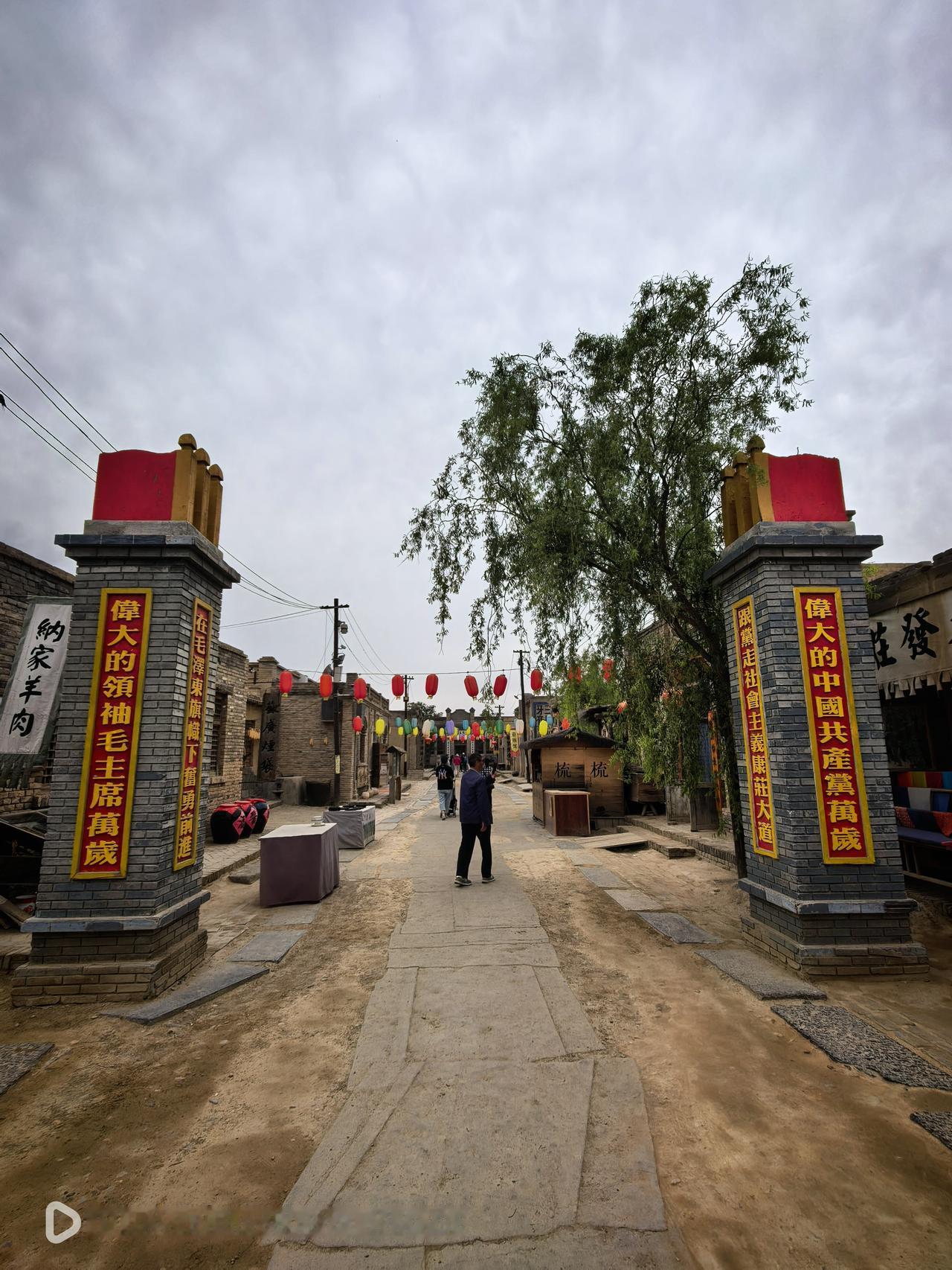 如何用一句话证明你开始变老了与共和国同龄，经历和见证了新中国成立以来的各个发展时
