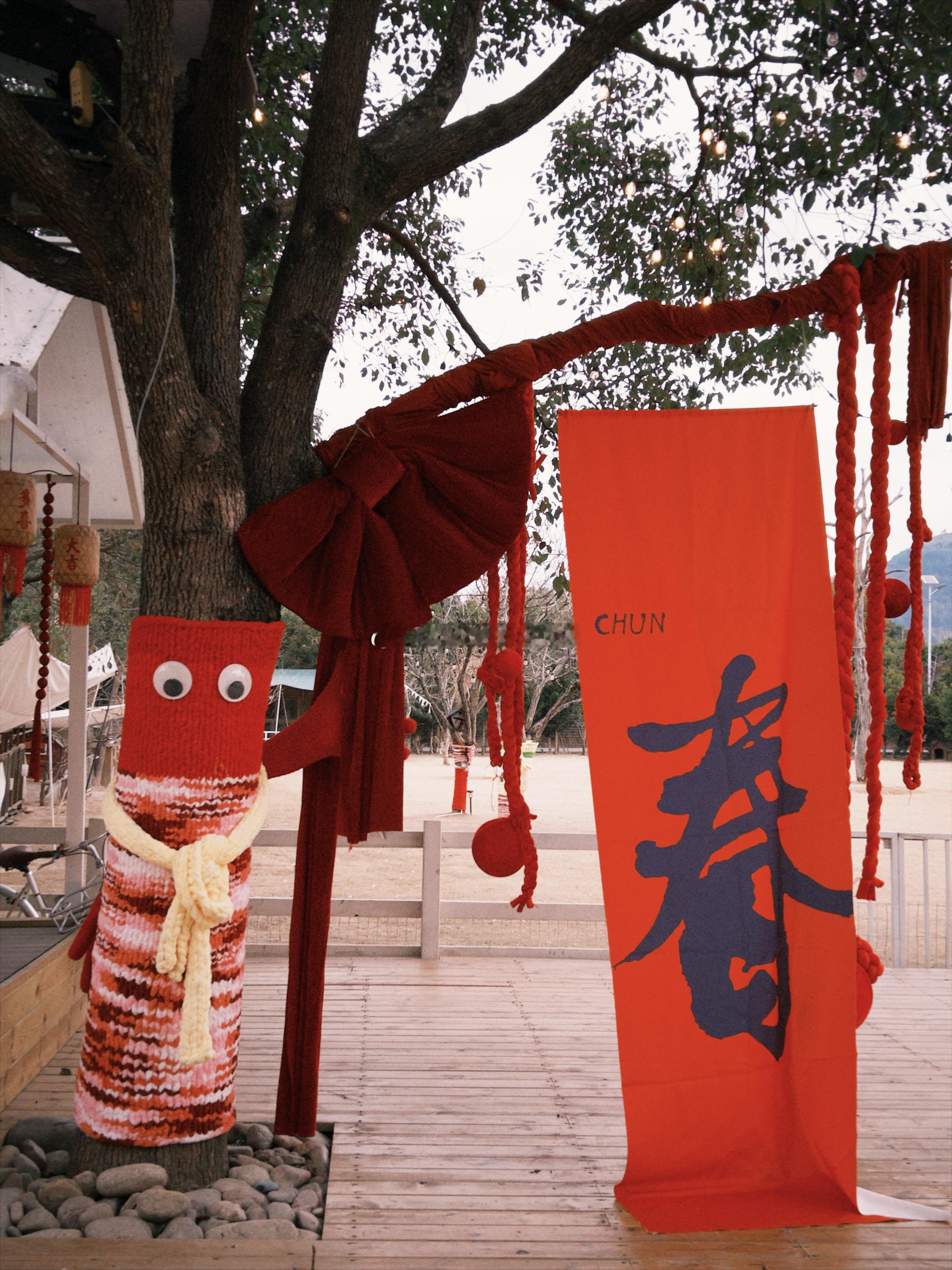 李多海  今天是除夕，多多新年快乐🎉🎉🎉 