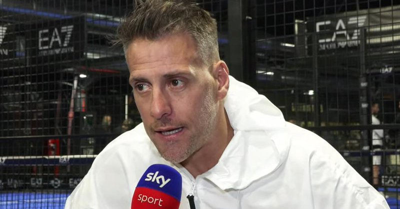 丹尼斯表示：“在意大利，我们必须从像皮奥·埃斯波西托这样的球员开始，我非常喜欢他