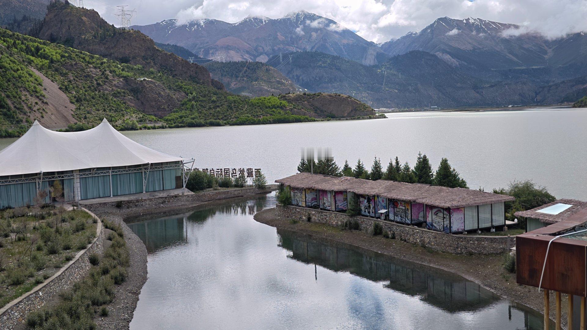 然乌湖，不那么惊艳 读城天下 昌都·然乌湖-观景台