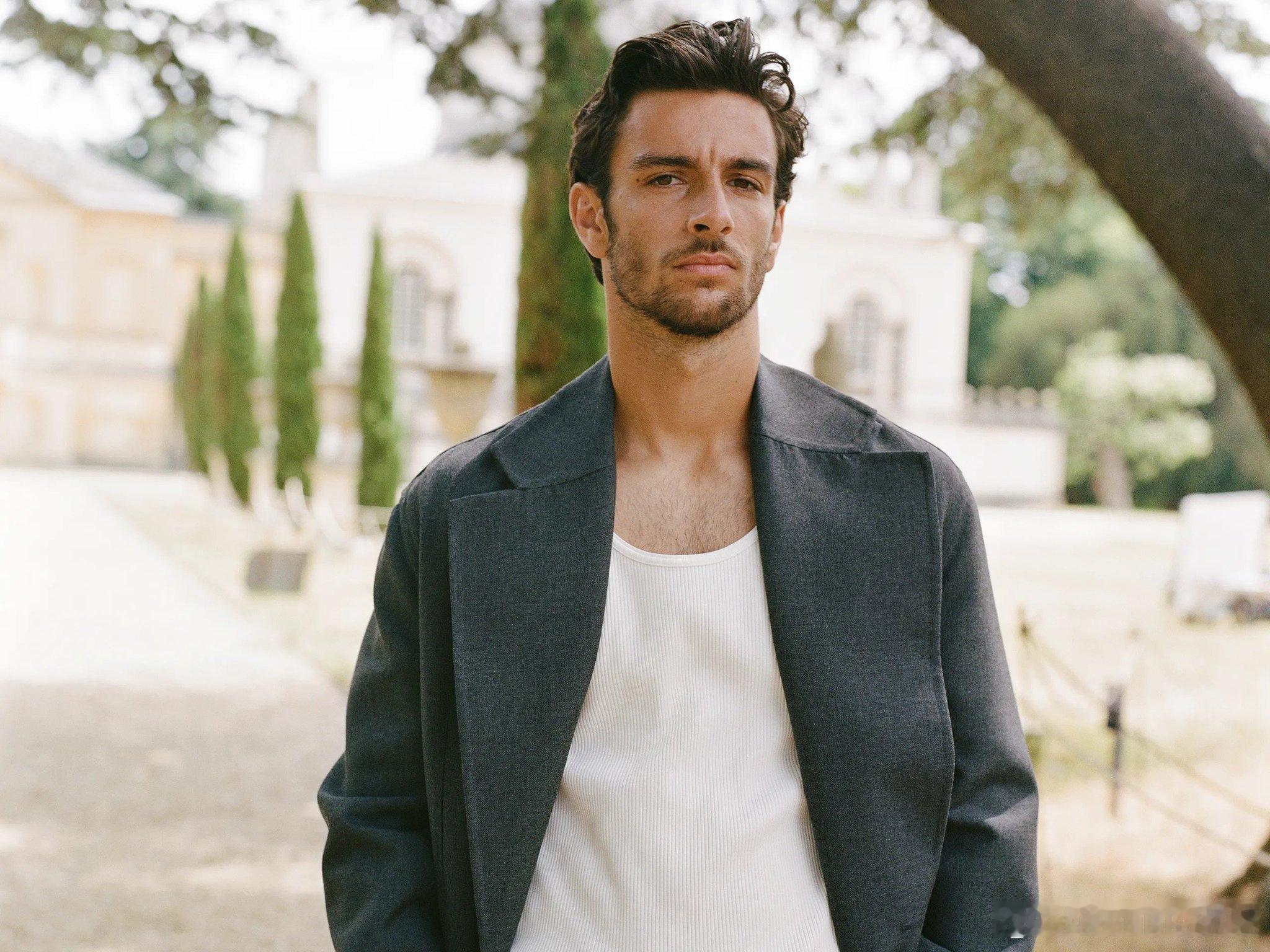 现役男网十大型男，你们同意吗？1、穆塞蒂🇮🇹  2、贝雷蒂尼🇮🇹  3、