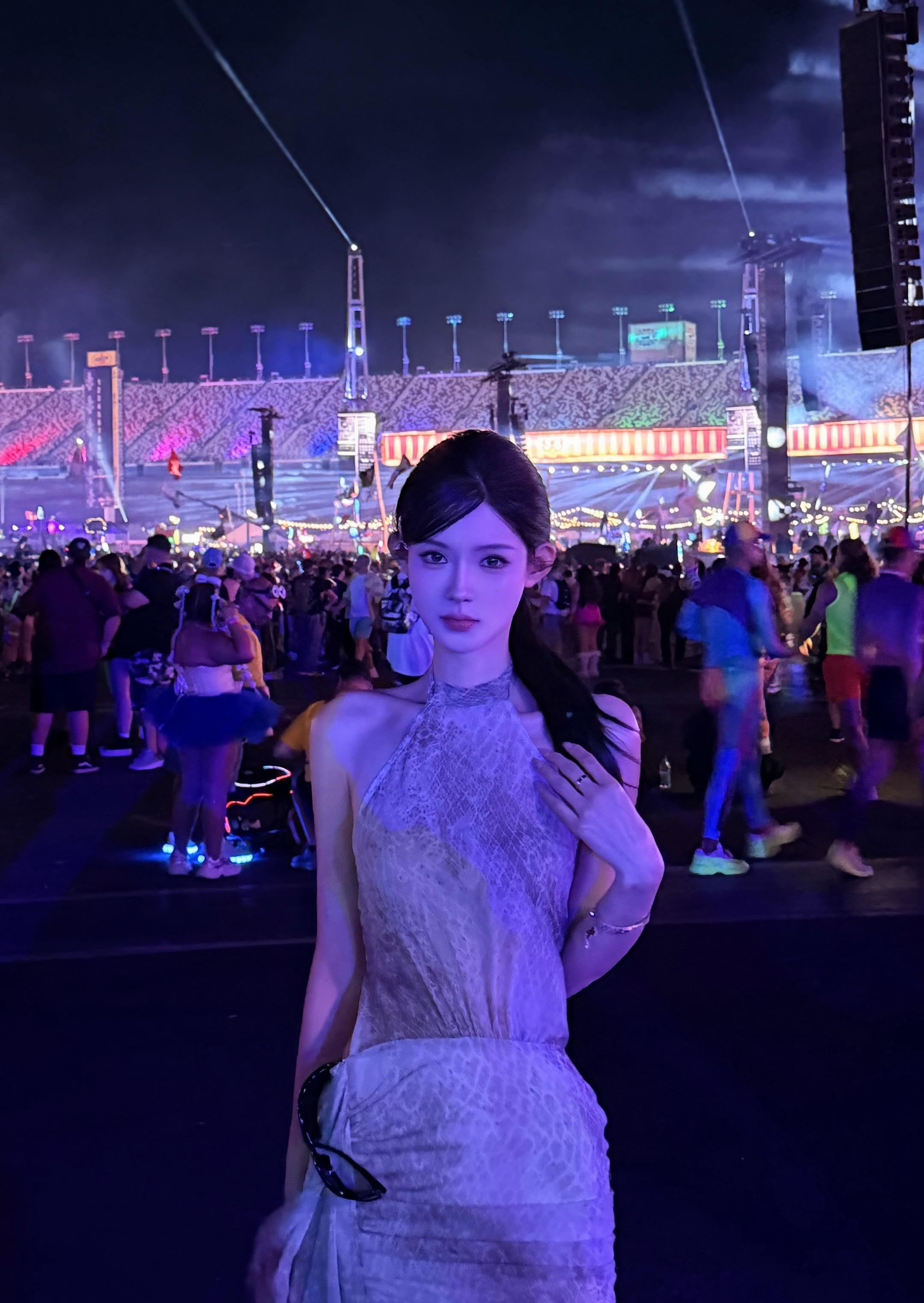 Edc30周年，不虚此行～明年见！ 这么晚才发是有什么心事吗
