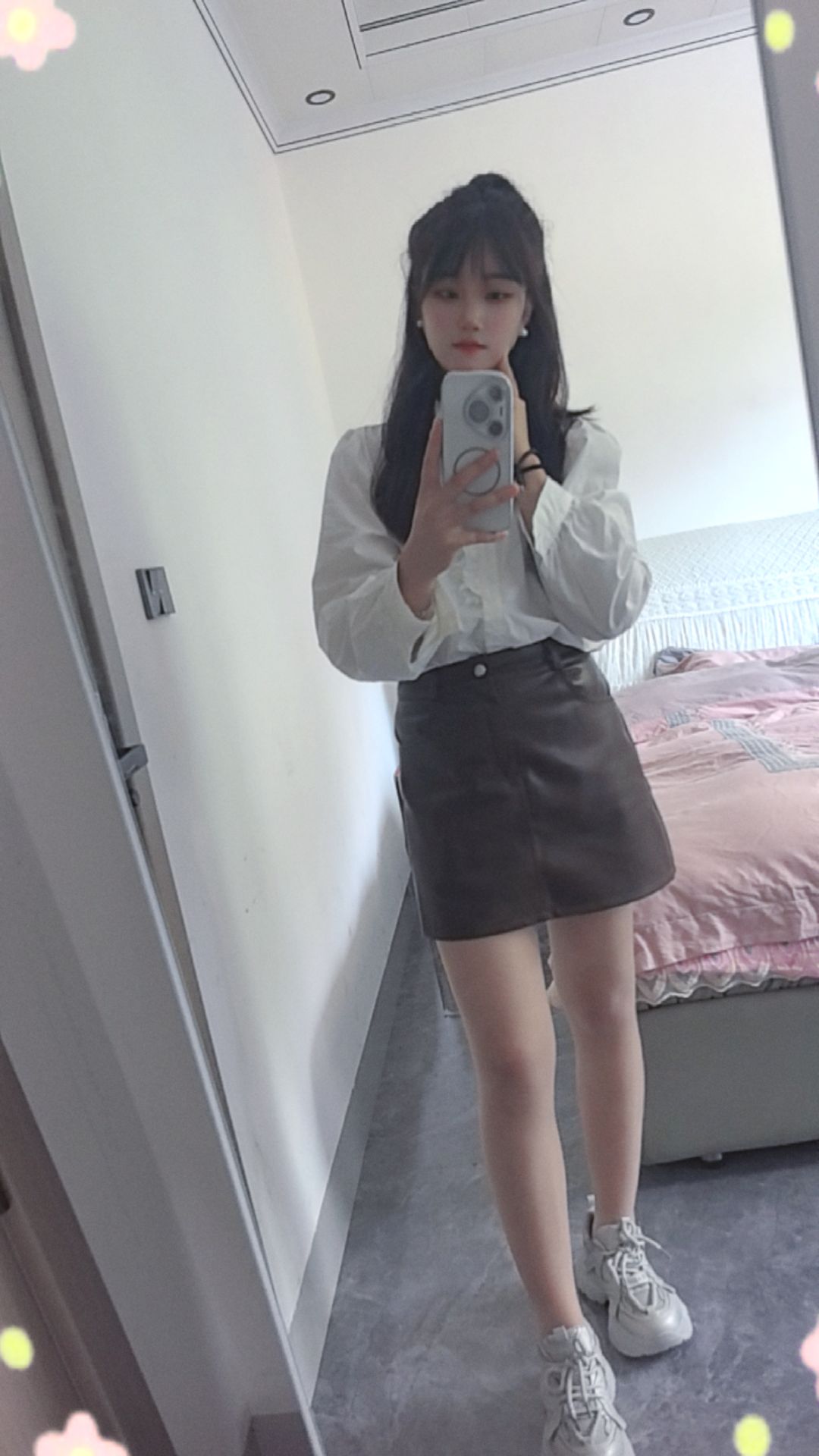 人人都有苦衷，事事都有无奈，好累，真的好累，不是身体累而是心累，看不到...