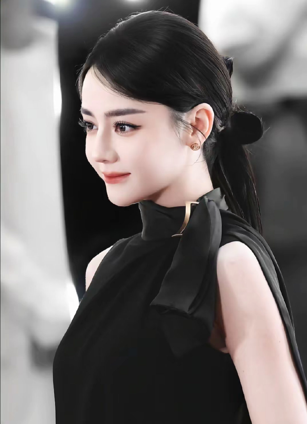 【我来出题】《长歌行》迪丽热巴饰演的李长歌是什么身份？迪丽热巴的开学摸底小考凝聚