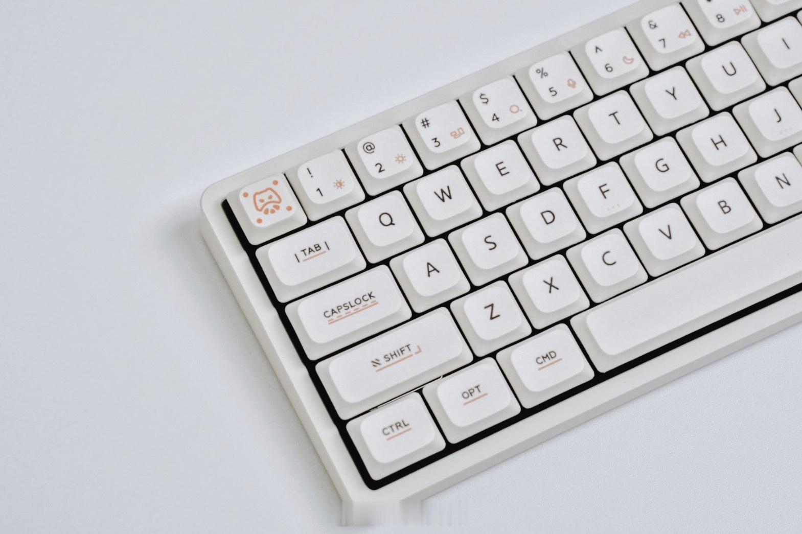 前两天收到IQUNIX MG65 Pro 后，打开包装真就一下子明白了为啥能一直