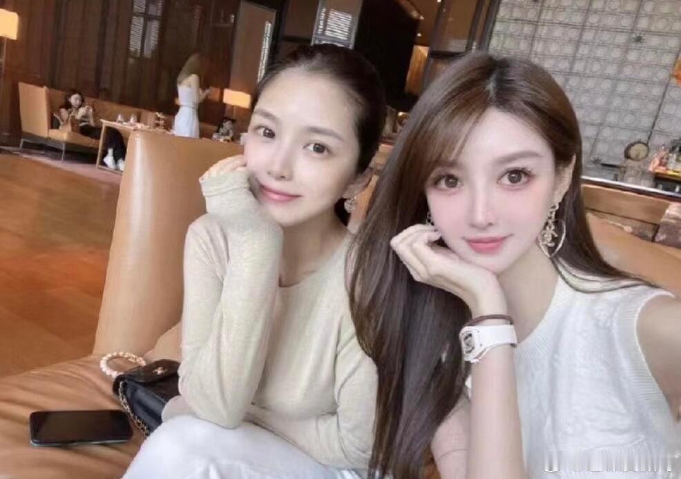 杜淳妻子聊名媛培训班王灿回应名媛班质疑：我是我自己9月28日，杜淳的妻子王灿针对