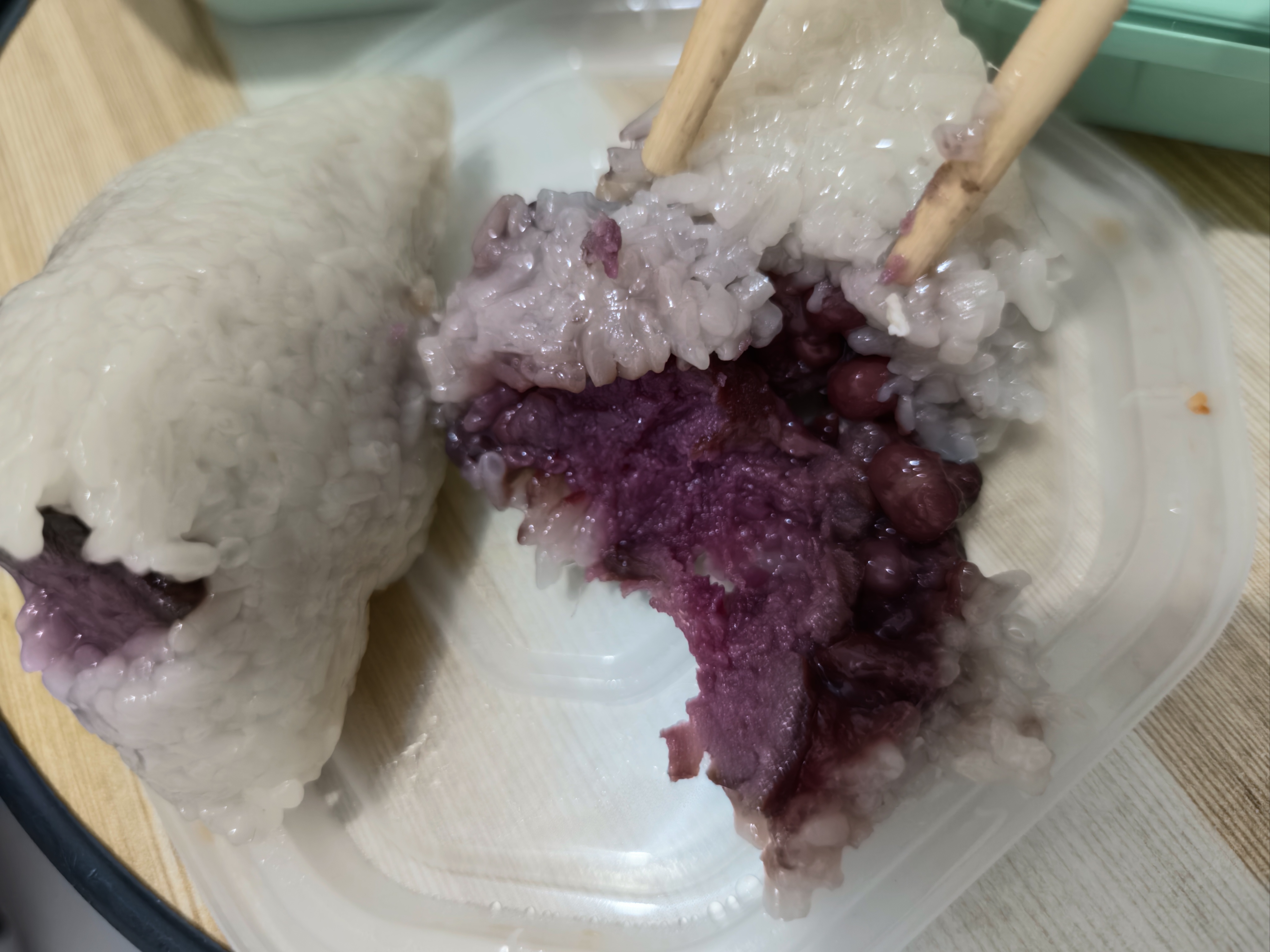 紫薯红豆蜜枣馅的粽子，你们爱了吗 