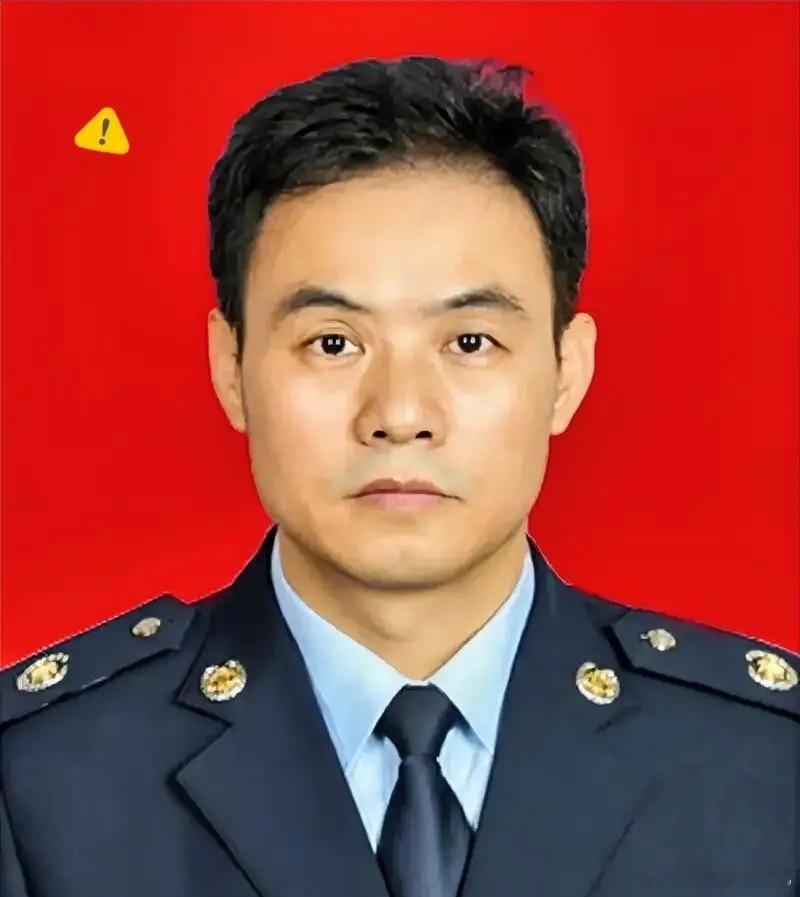 去年刚办完退休手续，本以为能安稳钓鱼抱孙子了。结果今天，陕西国税局原副局长郭章献