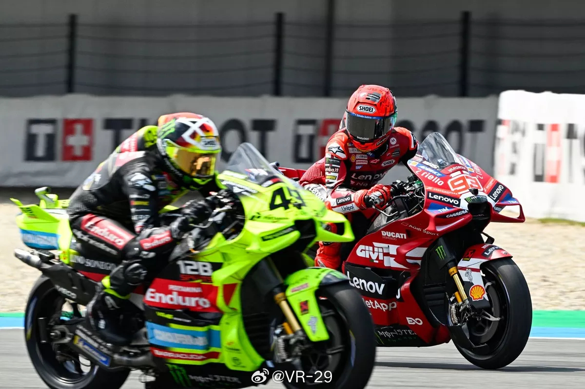 Alex Márquez 谈Marc Márquez 和 Fabio Di Gi