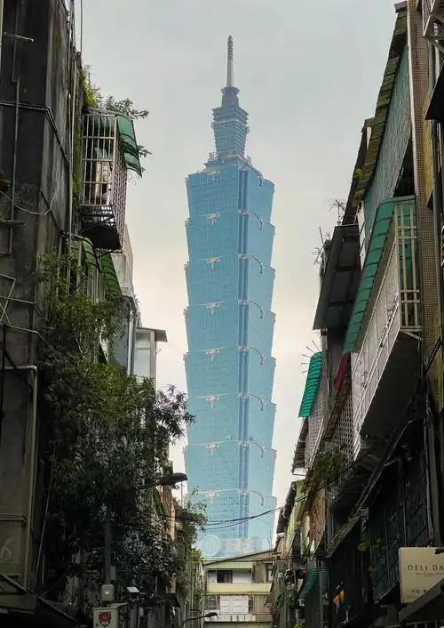 民调：66%台湾民众支持两岸官方重启协商谈判
台湾TVBS今天发布的最新民调结果