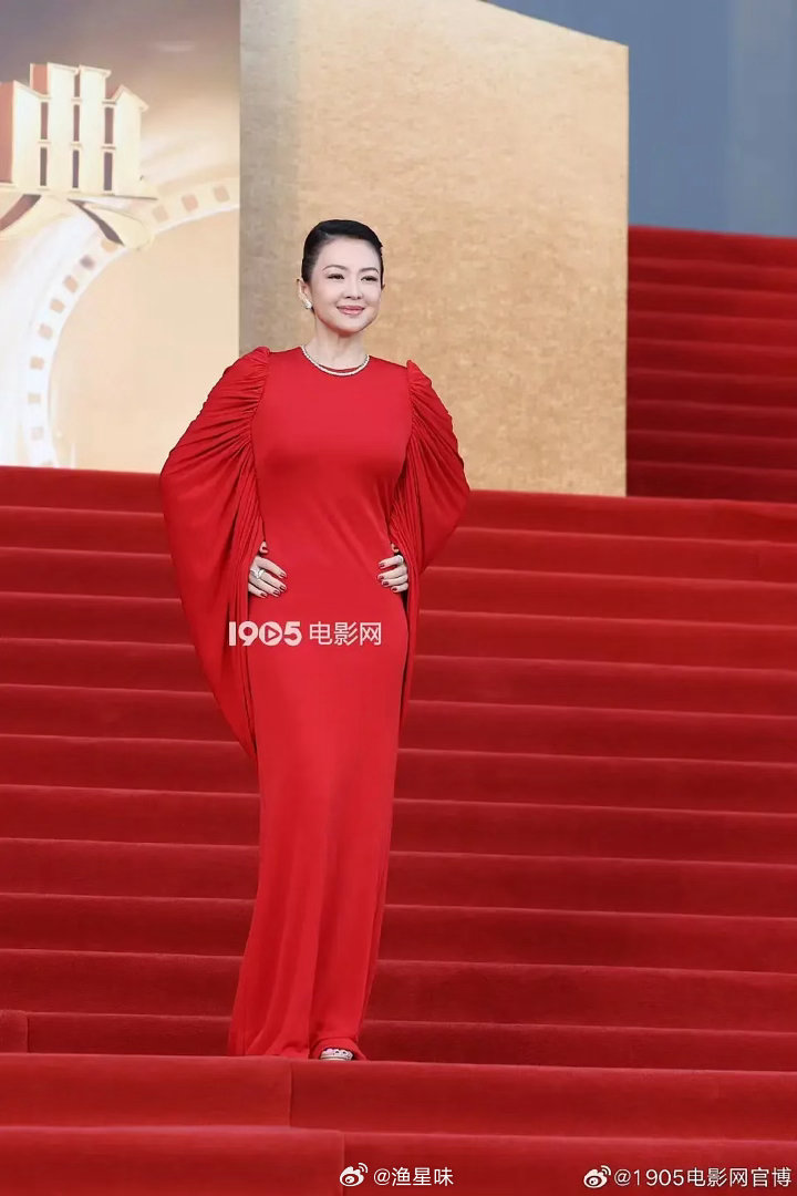 赵薇回宫，章子怡气得胖了20斤 