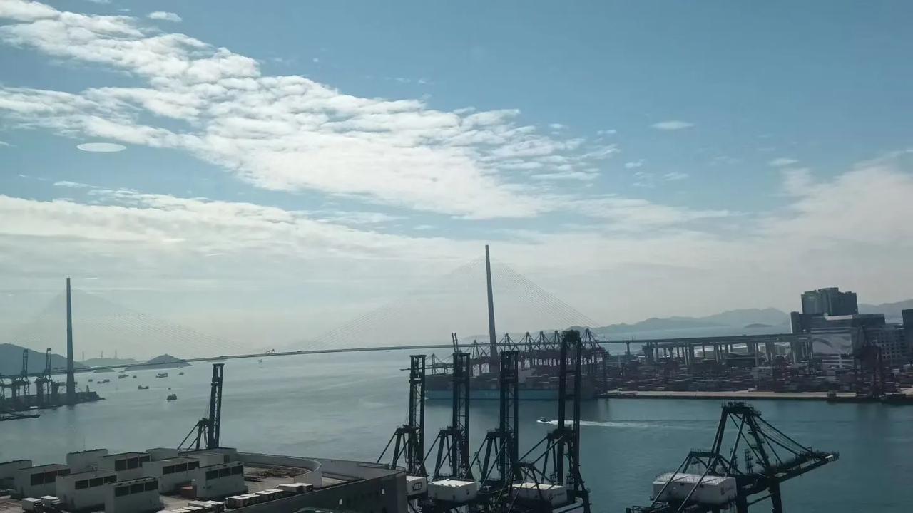 歇息时间，又是周五。虽劳累一点，唯周复一周倒也不经不觉，內地享受双休日的幸福！