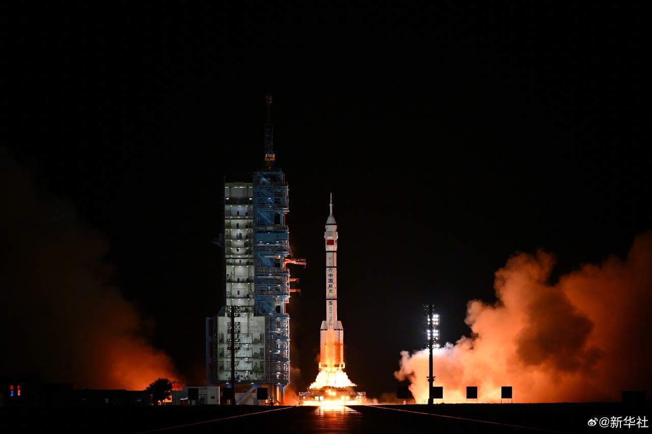 日本拿了快30个诺贝尔奖，登不了月球火星英法德，加起来200多个诺贝尔奖，也登不
