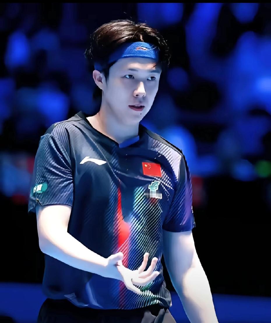 原来过年除了对家人的思念，还有对两小只的想念！总是默默为他们祝福，希望他们在我们