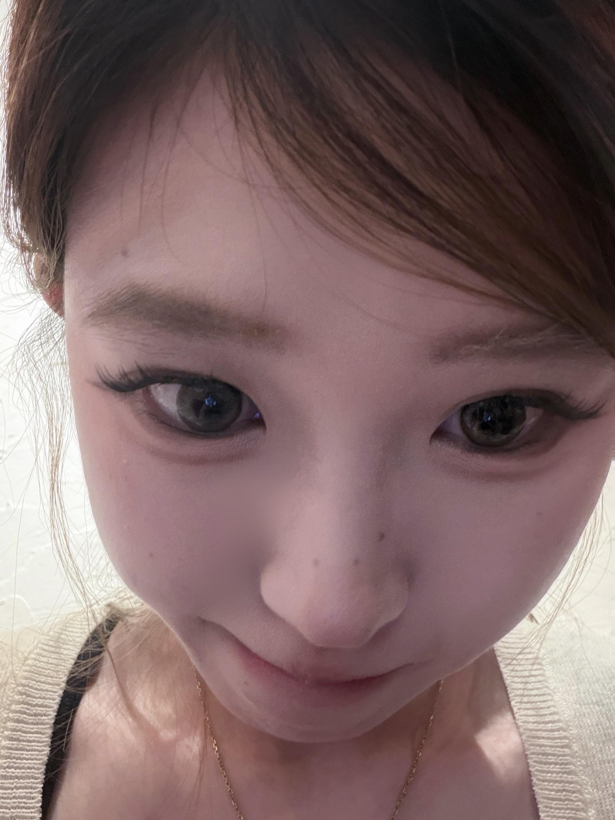 ˶•̀֊•́你咋整的 咋一叹气就有人哄你