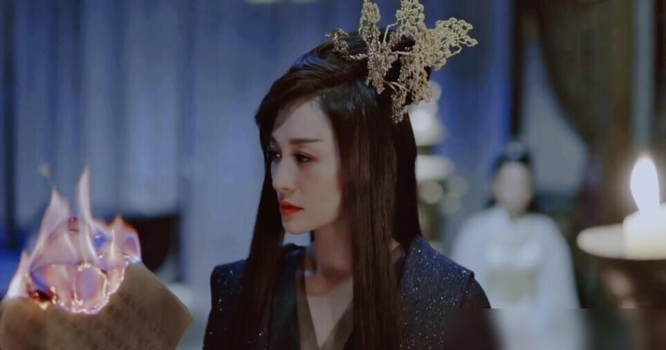 庆帝对她又爱又恨，竟允许她睡太子？《庆余年》最狗血真相！
 
她眼中只有他，甘愿