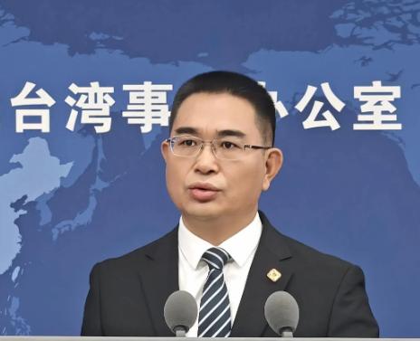 台湾变天了！谁也没想到，最先举起统一大旗的，竟然是曾经最极端的“台独“政党！多米