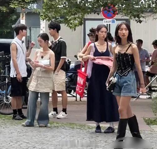 花少6这这也太瘦了吧 