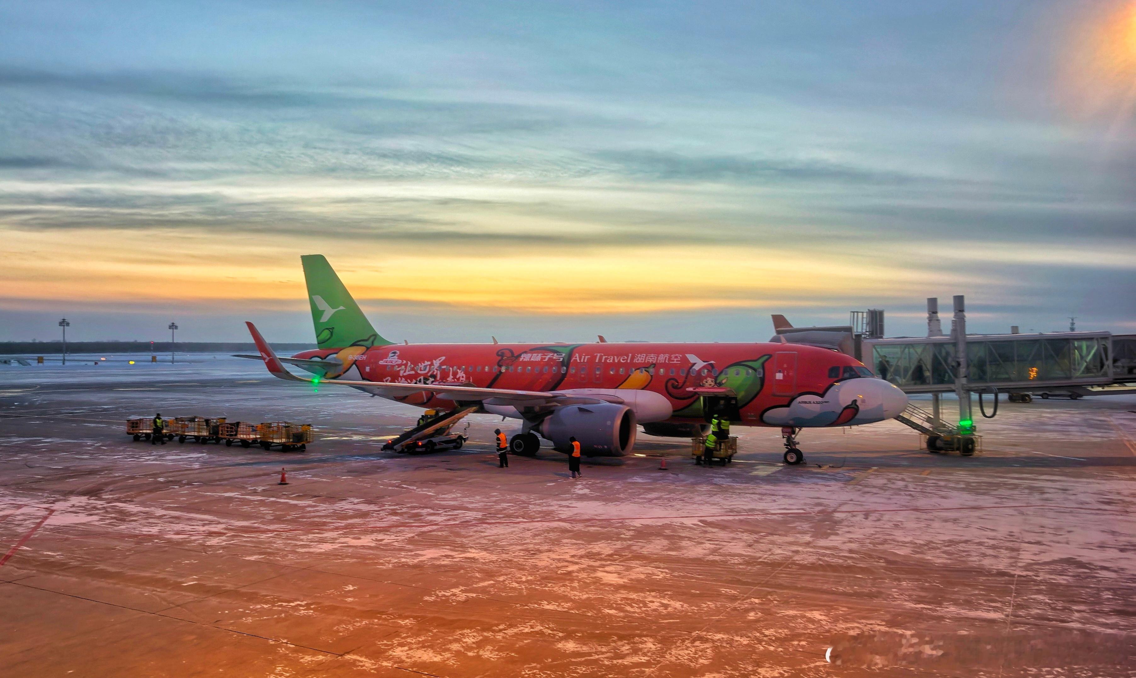 终于到了，10个小时下来直接寒风穿透的感觉。 呼伦贝尔·呼伦贝尔海拉尔机场