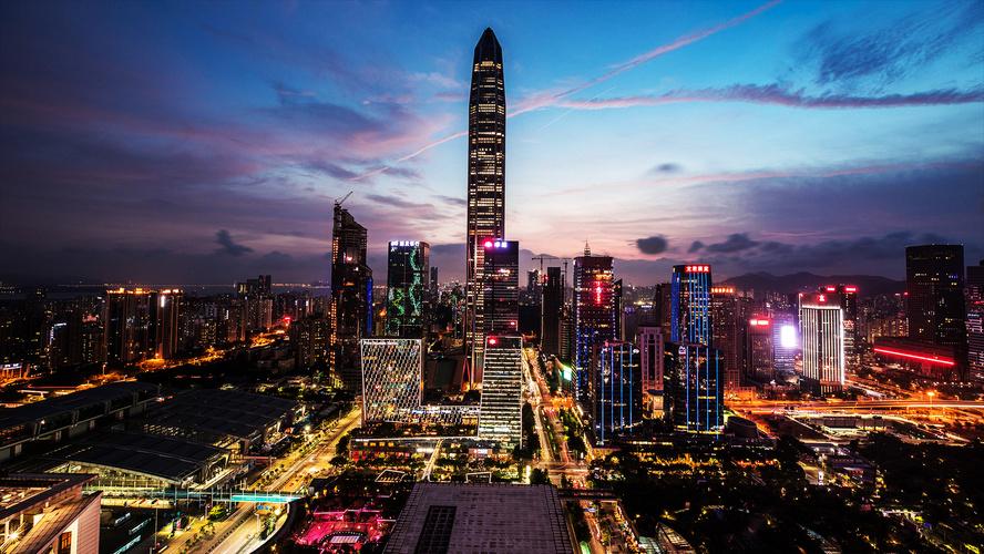 亲身走进深圳，才真切感受到，这座城市的科技创新从不局限于实验室，而是实实在在落地