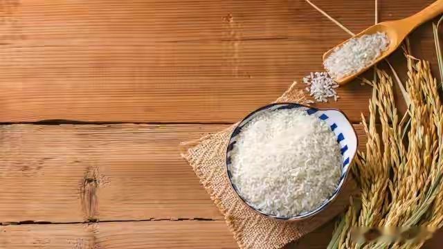 粳米的中医妙用：补养+调和+救急，药食同源第一米✅粳米是中医“药食同源核心食材”