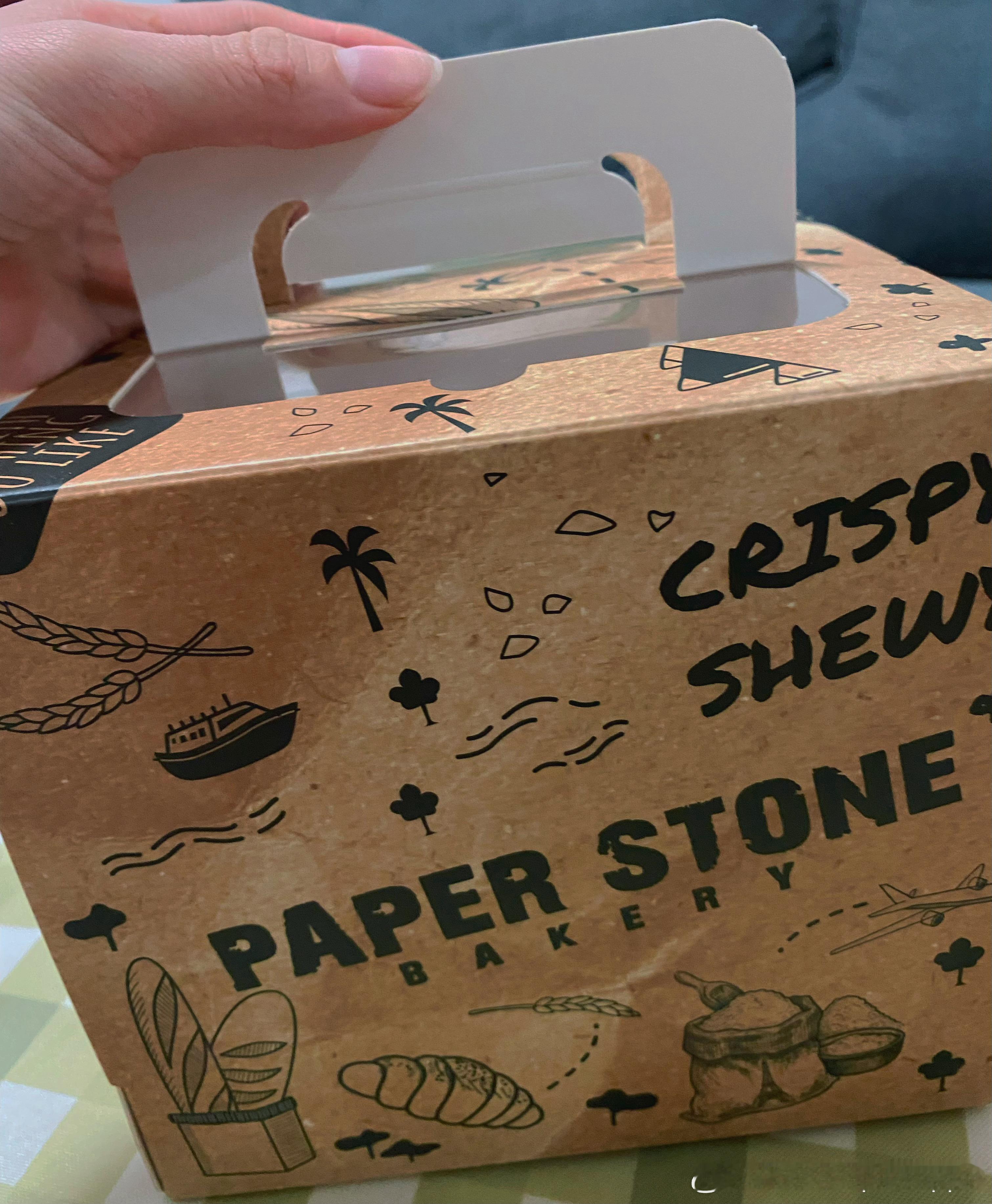是Parper Stone家的🎂树莓和抹茶结合毫无违和感耶#我的美食日记##蛋