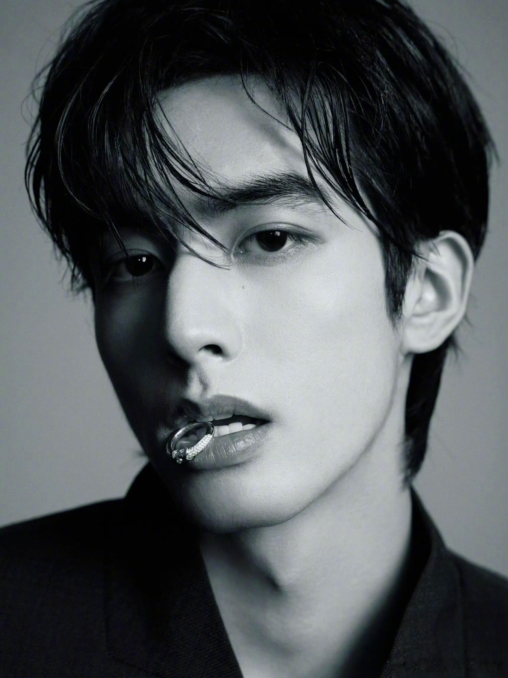 宋威龙的眼下痣也太会长了🤤 