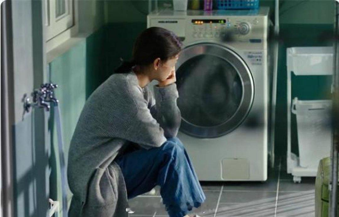 男人的态度决定了妻子的样子 1、惯出来的媳妇——快乐 2、疼出来的媳妇——温柔 