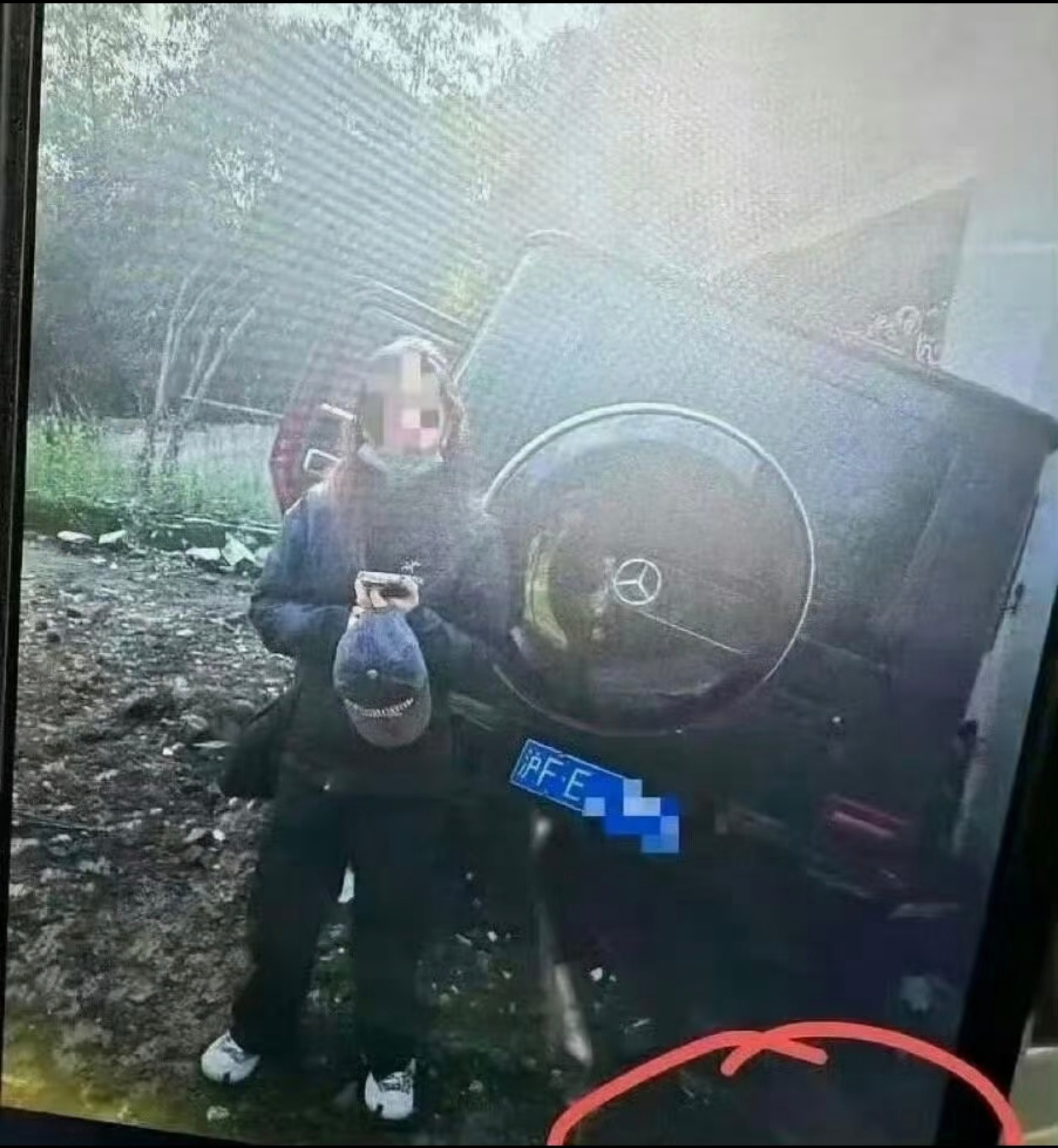 曝金晨交通事故监控截图没伤到人，如果不是酒驾没必要让助理顶包呀，快一年了才爆出来