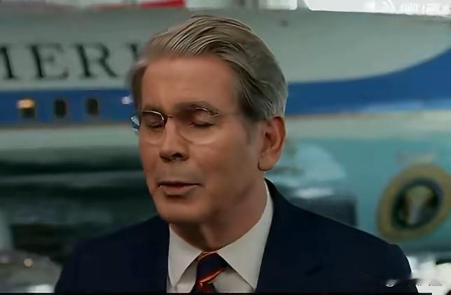美国财长贝森特:“我们必须先控制短期赤字，再解决长期问题。我刚上任时预算赤字高达