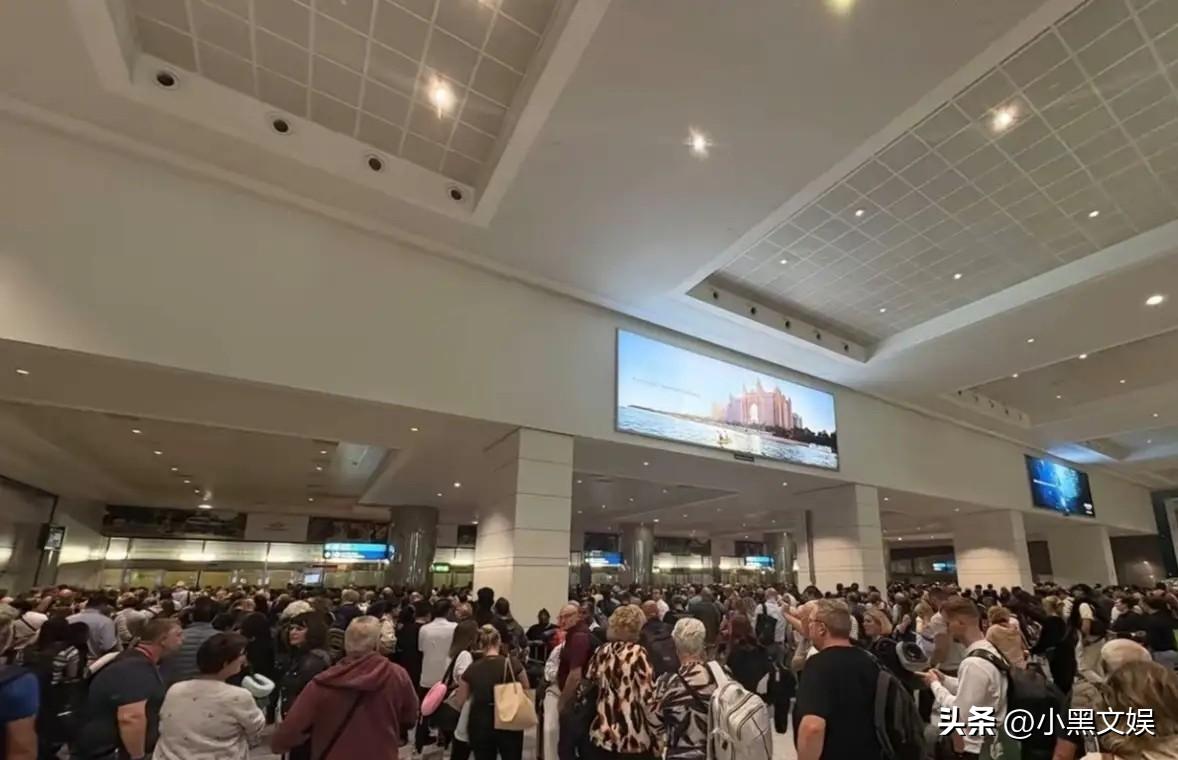 说实话！
看了在迪拜被滞留的新闻，
有的人真的是吃相太难看了，居然为难起一个客服