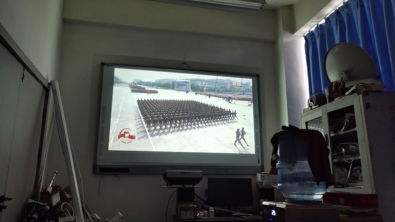 纪念中国人民抗日战争暨世界反法西斯战争胜利80周年！大投影看阅兵就是爽