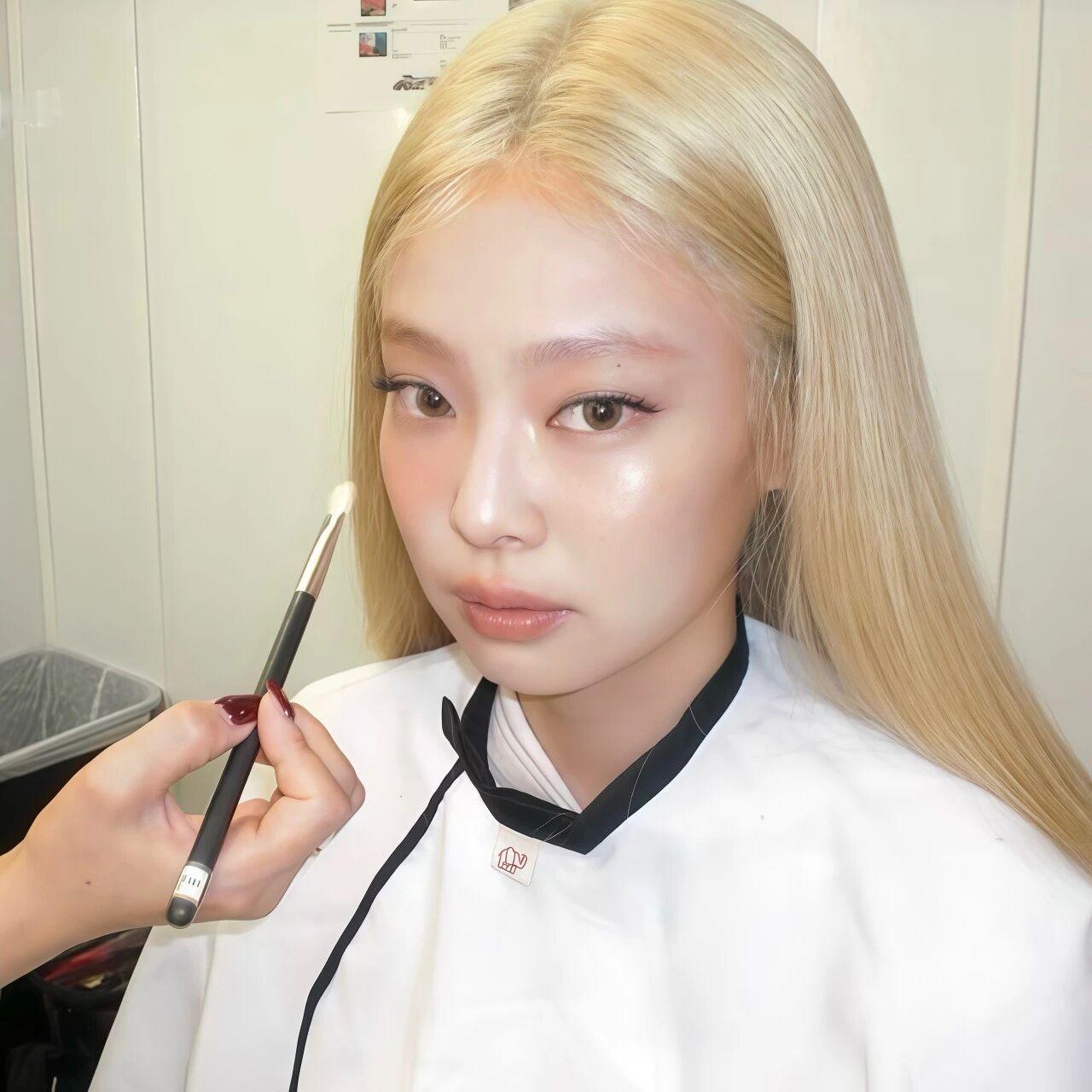 Share｜jennie头像 