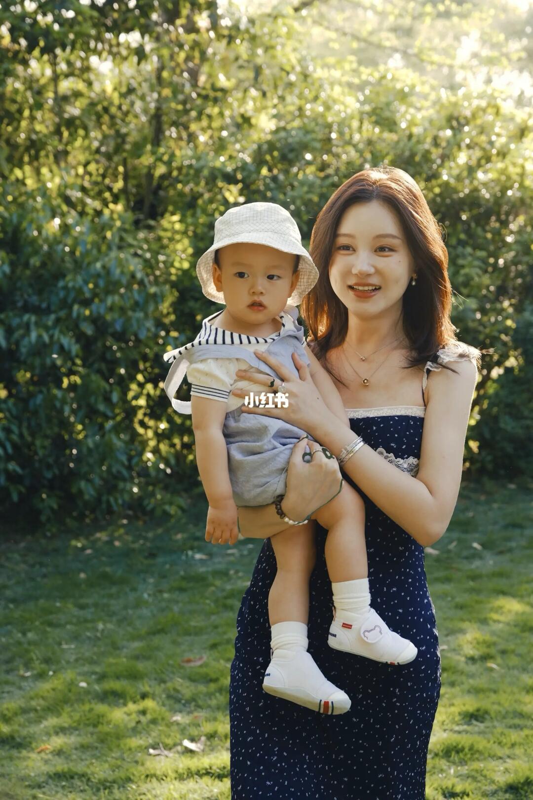 美女妈妈