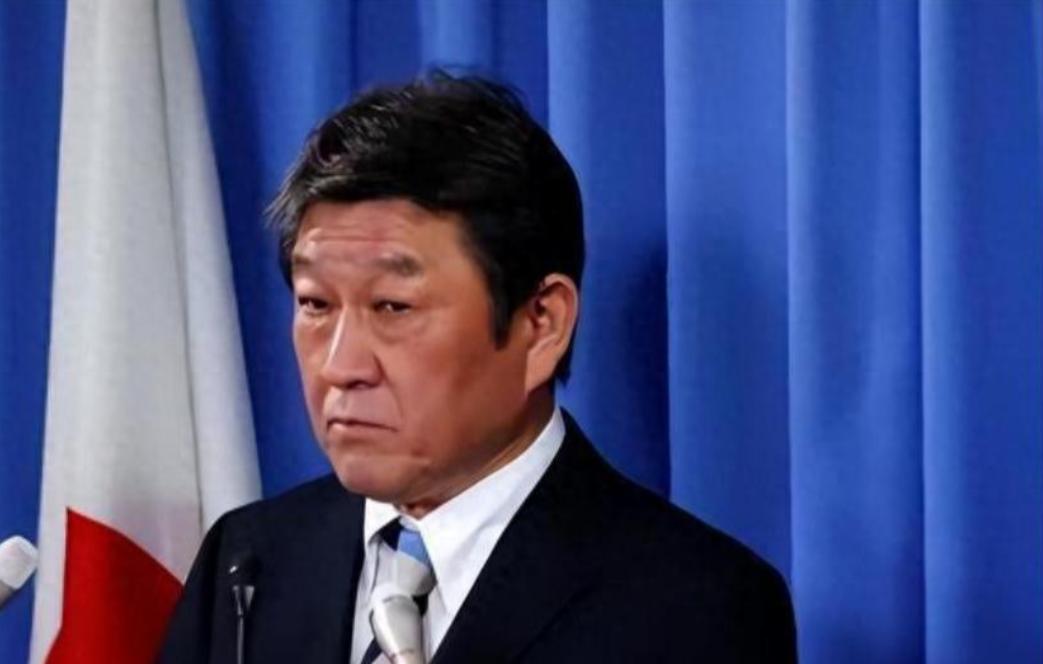 日本右翼把路彻底走窄了！前脚刚搞小动作提高对华签证费，后脚日本学者山崎雅弘就直接