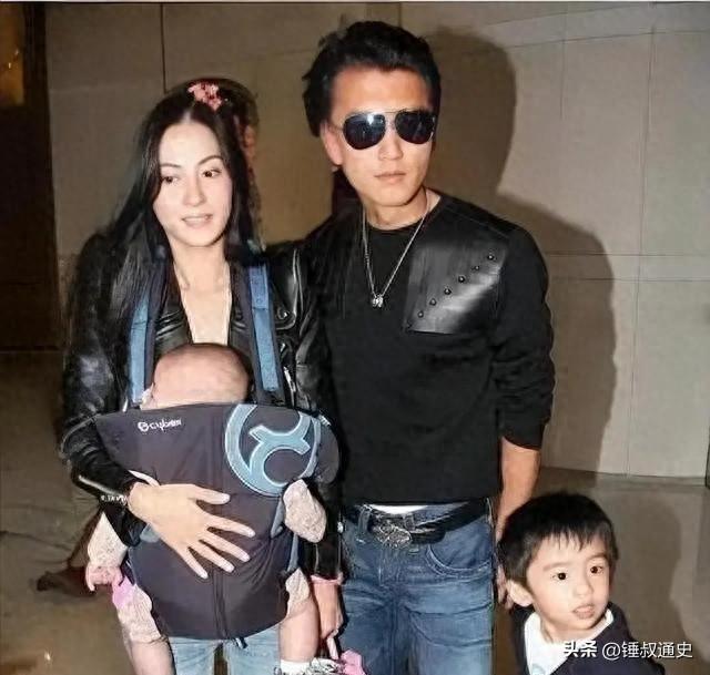 当年谢霆锋和张柏芝离婚，很多人替两个孩子担心，父亲长期忙于事业，母亲又一直处在舆