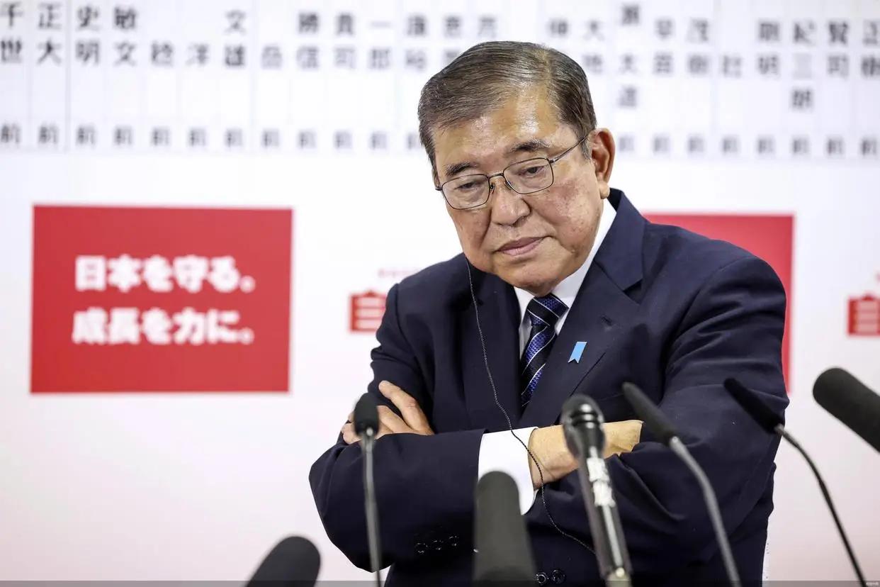 日本不承认中日联合声明，外国网友评论。网友说：中国承诺不先使用核武器，但应该对鸦
