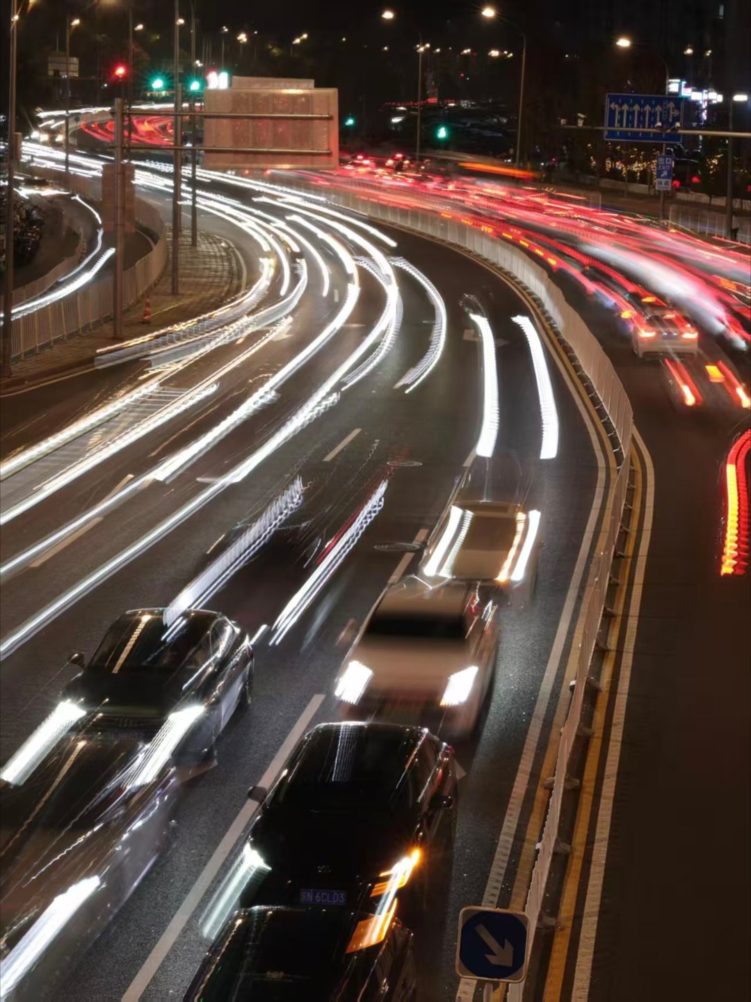 各地文旅给千问上了波强度 “一句话打车”的突破，让AI真正做到了从“听懂话”到“